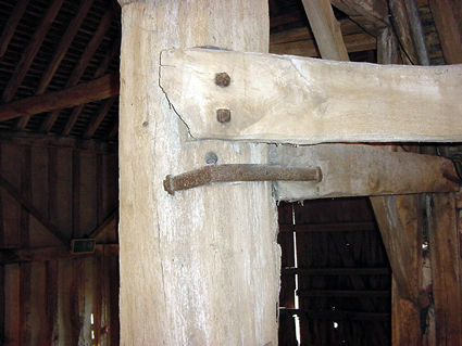 L-tie in the Barley Barn