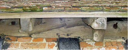 Scarf joint and threaded bolts